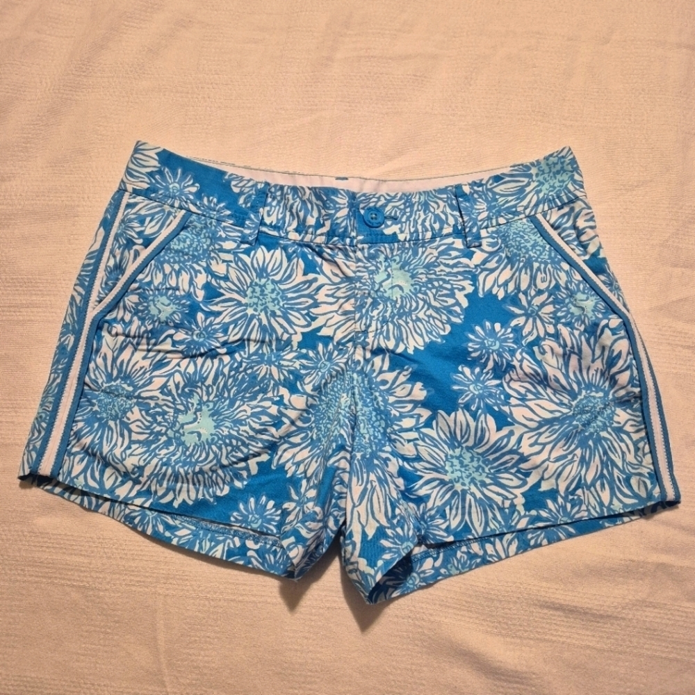Lilly Pulitzer women's size 8 Callaghan shorts, Lion in the Sun print VVGUC